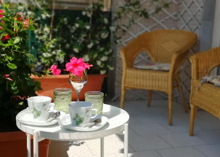 So Fine - Apulian Flats *